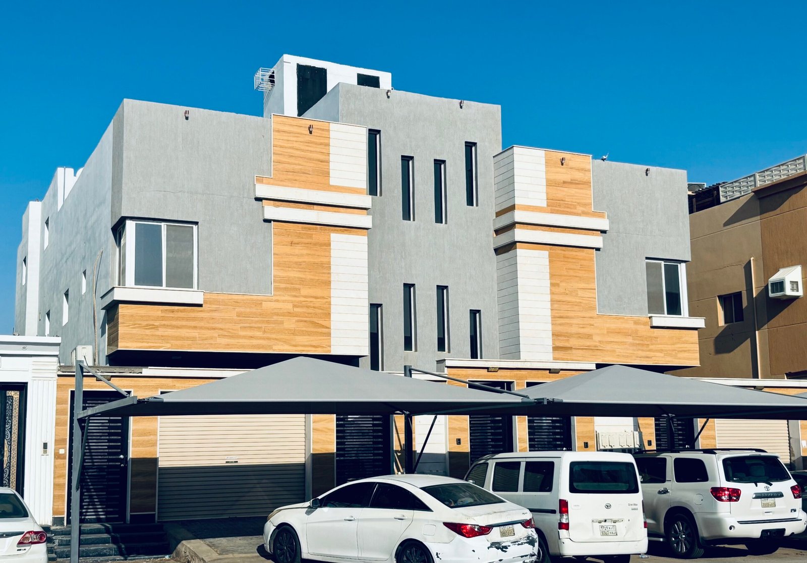 تشطيب فلل سكنية فاخره في تبوك5