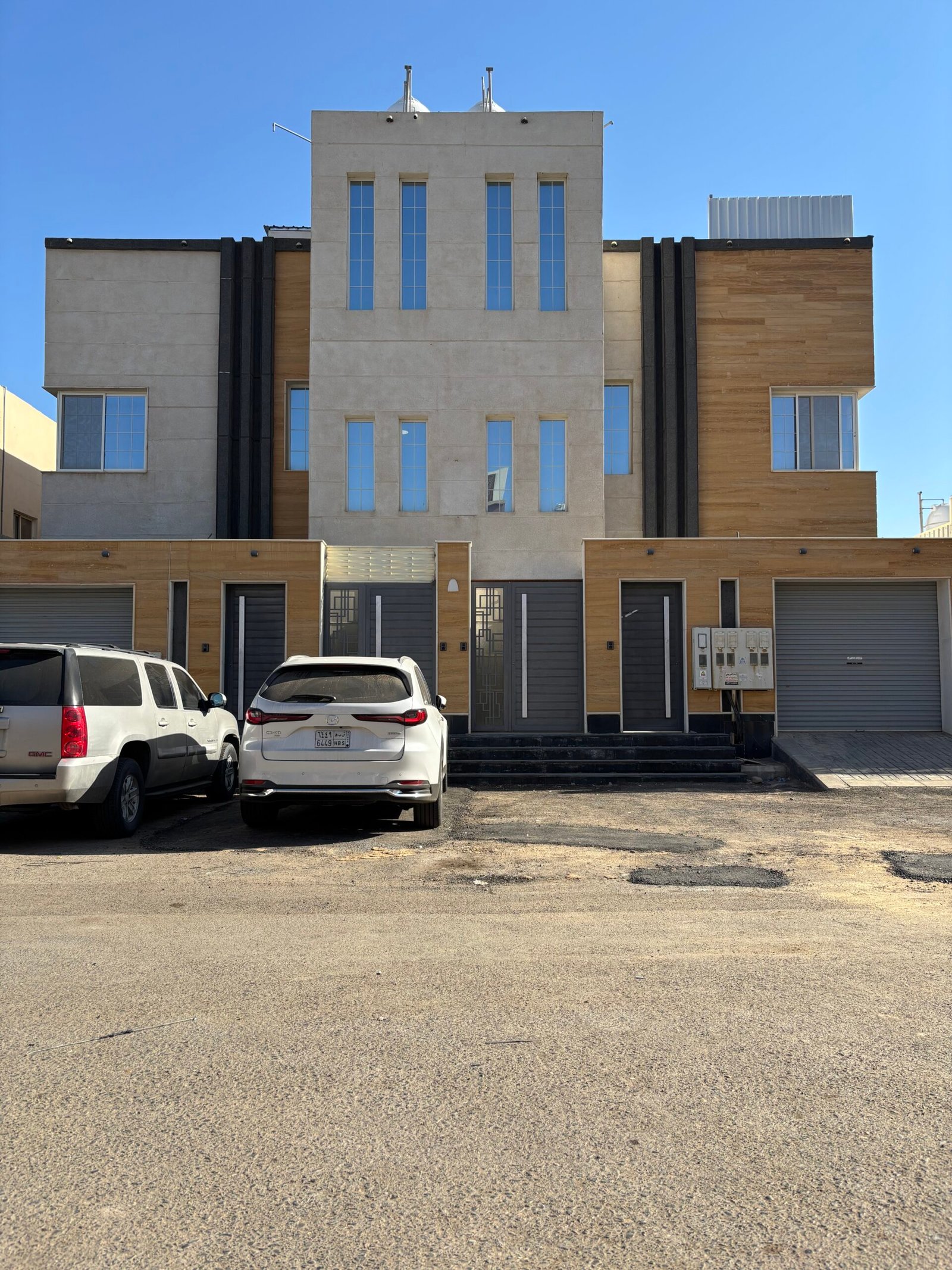 سابقة أعمال شموع تبوك في حي البوادي9