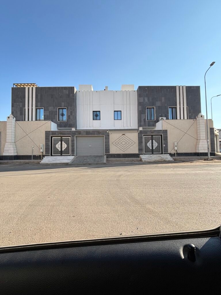 سابقة أعمال شموع تبوك في حي البوادي12