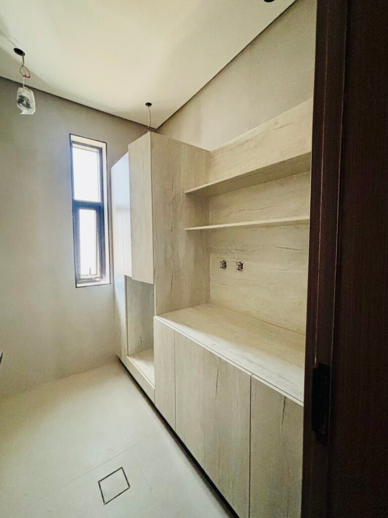 سابقه اعمال التشطيبات في تبوك.9