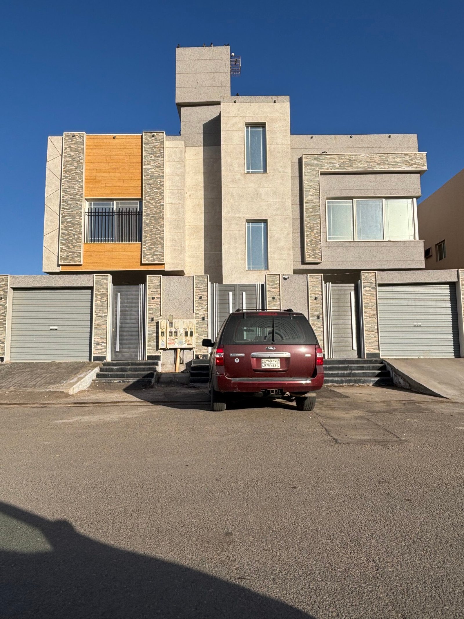 سابقة أعمال شموع تبوك في حي البوادي6