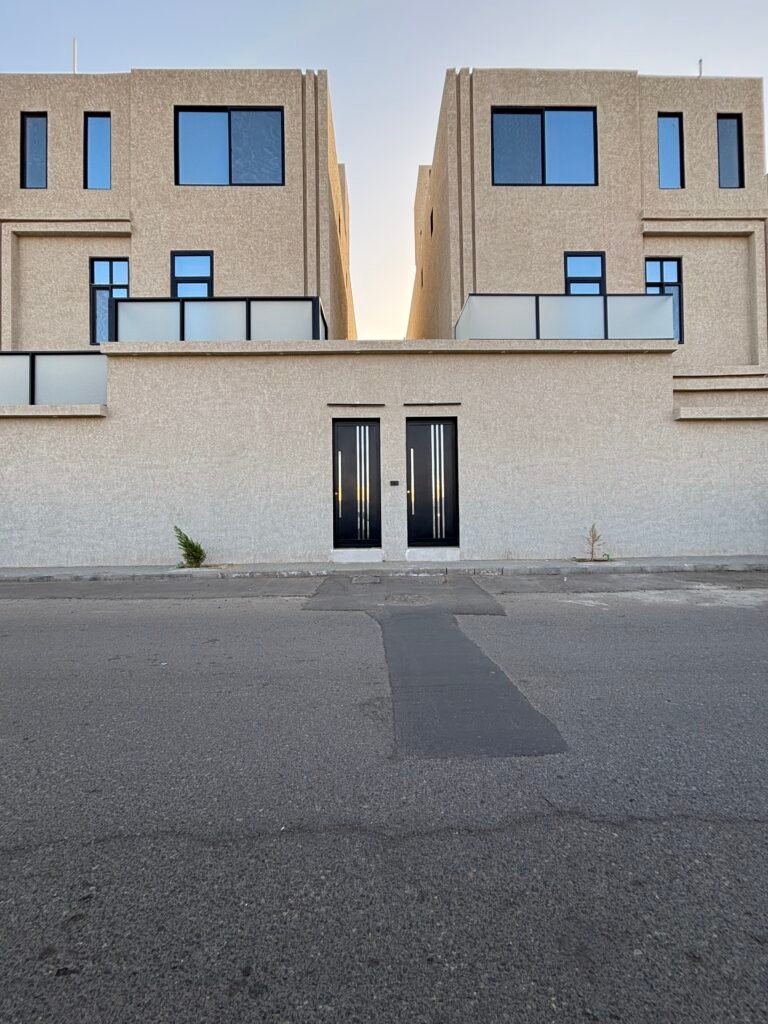 سابقه اعمال شموع تبوك في حي الحمراء4