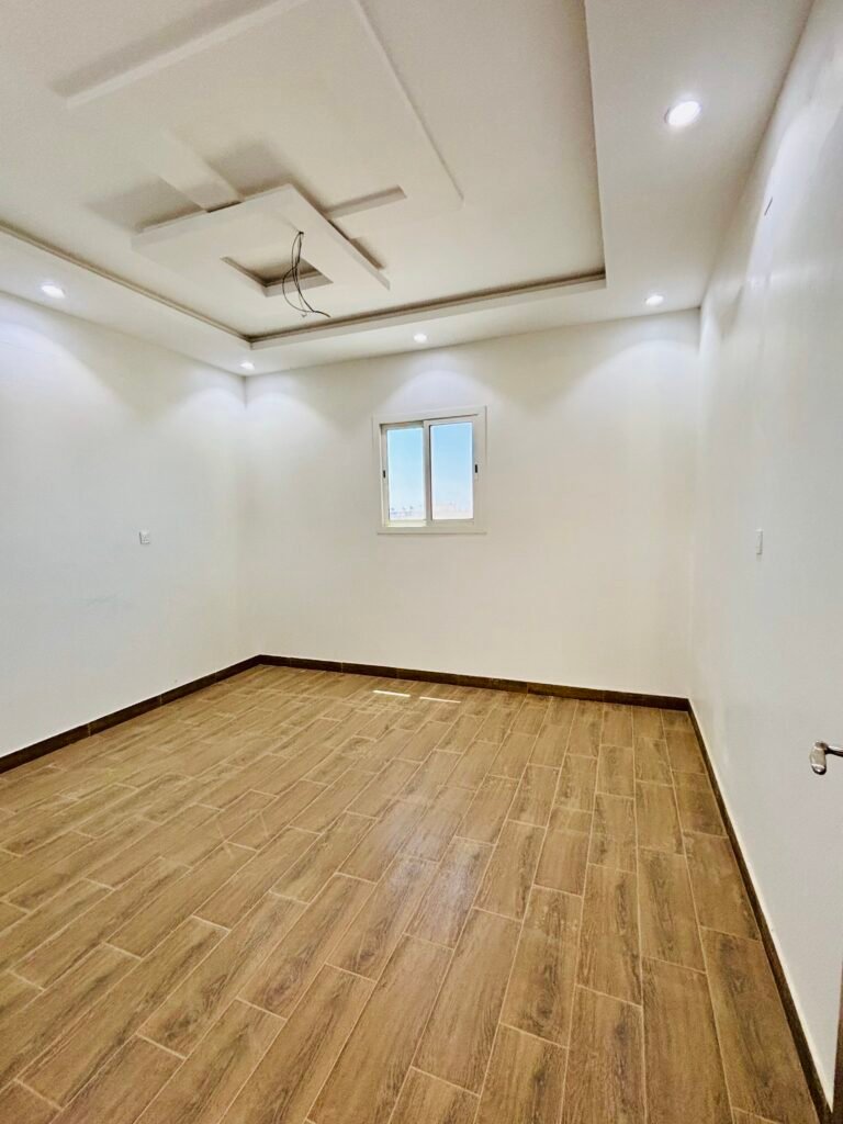 عزل أسطح وصيانة مباني – حي الجامعة تبوك