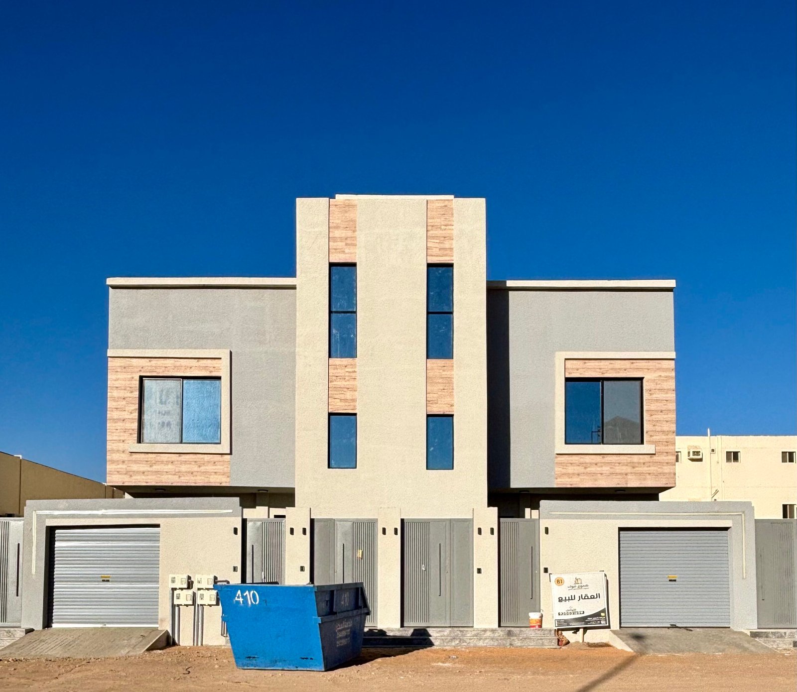 واجهة منزل حديثة توضح أهمية التصميم ثلاثي الأبعاد للمنازل قبل البناء والتشطيب