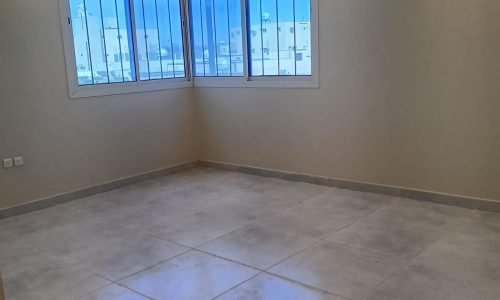 شموع تبوك للتطوير العقاري والمقاولات العامة نحن في شموع تبوك للتطوير العقاري والمقاولات العامة نؤمن بأن البناء ليس مجرد عملية تشييد، بل هو فن يعكس الرؤية والطموح. بخبرة تمتد لسنوات في قطاع التطوير العقاري والمقاولات، نقدم حلولاً متكاملة ومبتكرة تلبي تطلعات عملائنا في جميع أنحاء المملكة. نسعى لنكون الخيار الأول لكل من يبحث عن الجودة، الالتزام، والتميز.