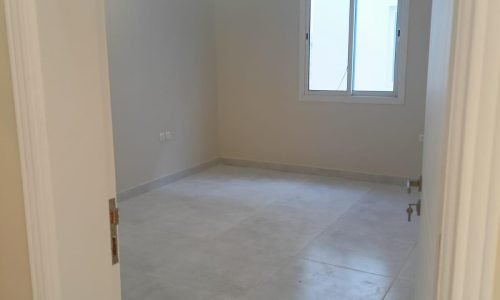 شموع تبوك للتطوير العقاري والمقاولات العامة نحن في شموع تبوك للتطوير العقاري والمقاولات العامة نؤمن بأن البناء ليس مجرد عملية تشييد، بل هو فن يعكس الرؤية والطموح. بخبرة تمتد لسنوات في قطاع التطوير العقاري والمقاولات، نقدم حلولاً متكاملة ومبتكرة تلبي تطلعات عملائنا في جميع أنحاء المملكة. نسعى لنكون الخيار الأول لكل من يبحث عن الجودة، الالتزام، والتميز.