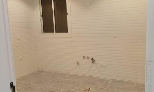 شموع تبوك للتطوير العقاري والمقاولات العامة نحن في شموع تبوك للتطوير العقاري والمقاولات العامة نؤمن بأن البناء ليس مجرد عملية تشييد، بل هو فن يعكس الرؤية والطموح. بخبرة تمتد لسنوات في قطاع التطوير العقاري والمقاولات، نقدم حلولاً متكاملة ومبتكرة تلبي تطلعات عملائنا في جميع أنحاء المملكة. نسعى لنكون الخيار الأول لكل من يبحث عن الجودة، الالتزام، والتميز.