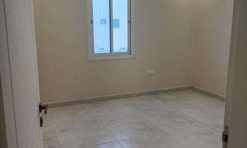 شموع تبوك للتطوير العقاري والمقاولات العامة نحن في شموع تبوك للتطوير العقاري والمقاولات العامة نؤمن بأن البناء ليس مجرد عملية تشييد، بل هو فن يعكس الرؤية والطموح. بخبرة تمتد لسنوات في قطاع التطوير العقاري والمقاولات، نقدم حلولاً متكاملة ومبتكرة تلبي تطلعات عملائنا في جميع أنحاء المملكة. نسعى لنكون الخيار الأول لكل من يبحث عن الجودة، الالتزام، والتميز.