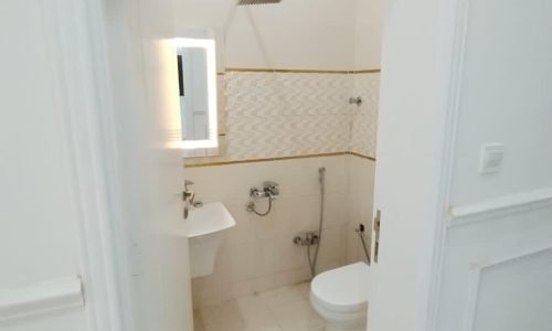 دورة مياه الصالة